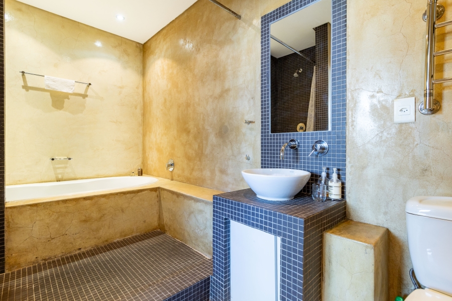 2 Bedroom Property for Sale in Cape Town City Centre Western Cape